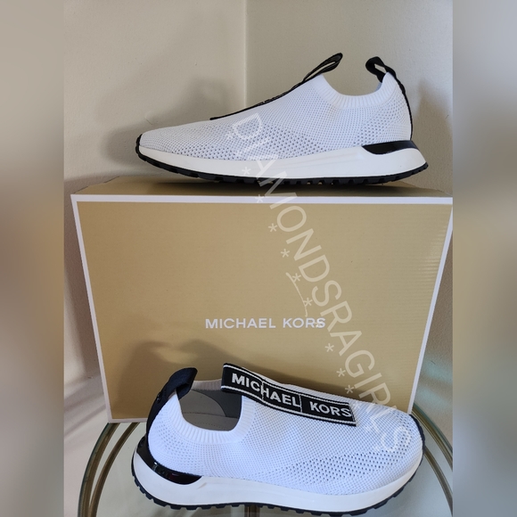 MICHAEL KORS Bodie Logo Tape Mesh Slip-On Trainer White Black Size 8.5 - Picture 17 of 17